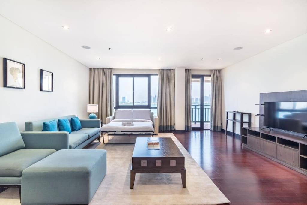 Marvelous Private Beach Apartment In Palm Dubai Within Anantara 5 Star Resort Екстер'єр фото