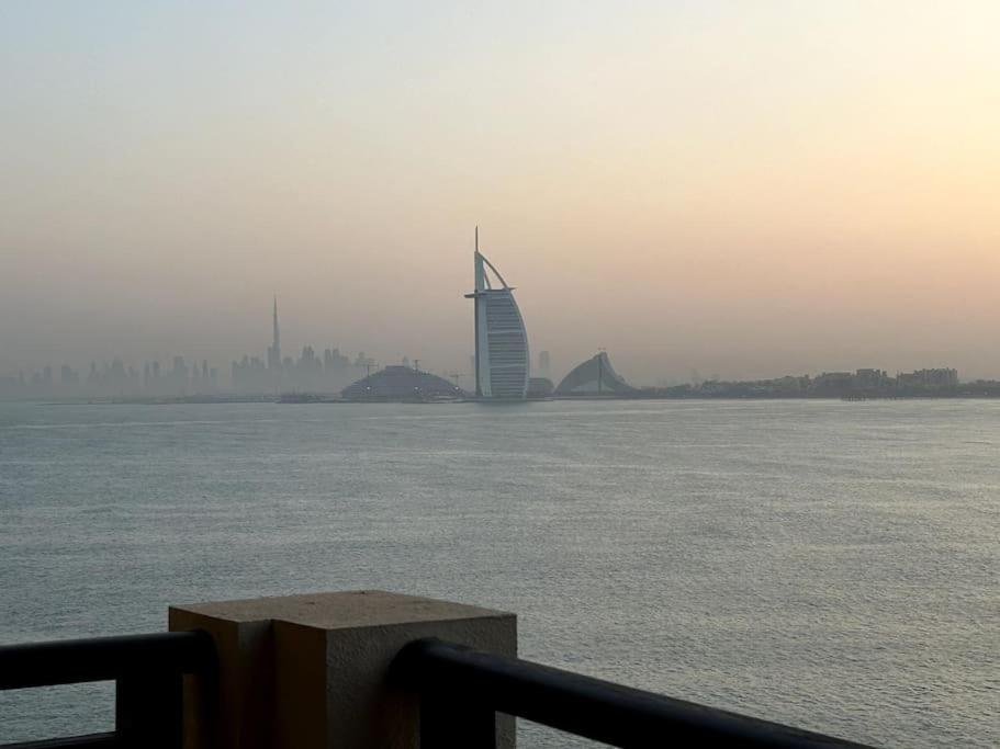 Marvelous Private Beach Apartment In Palm Dubai Within Anantara 5 Star Resort Екстер'єр фото
